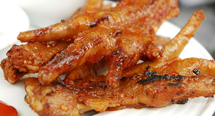 Chân gà nướng mật ong