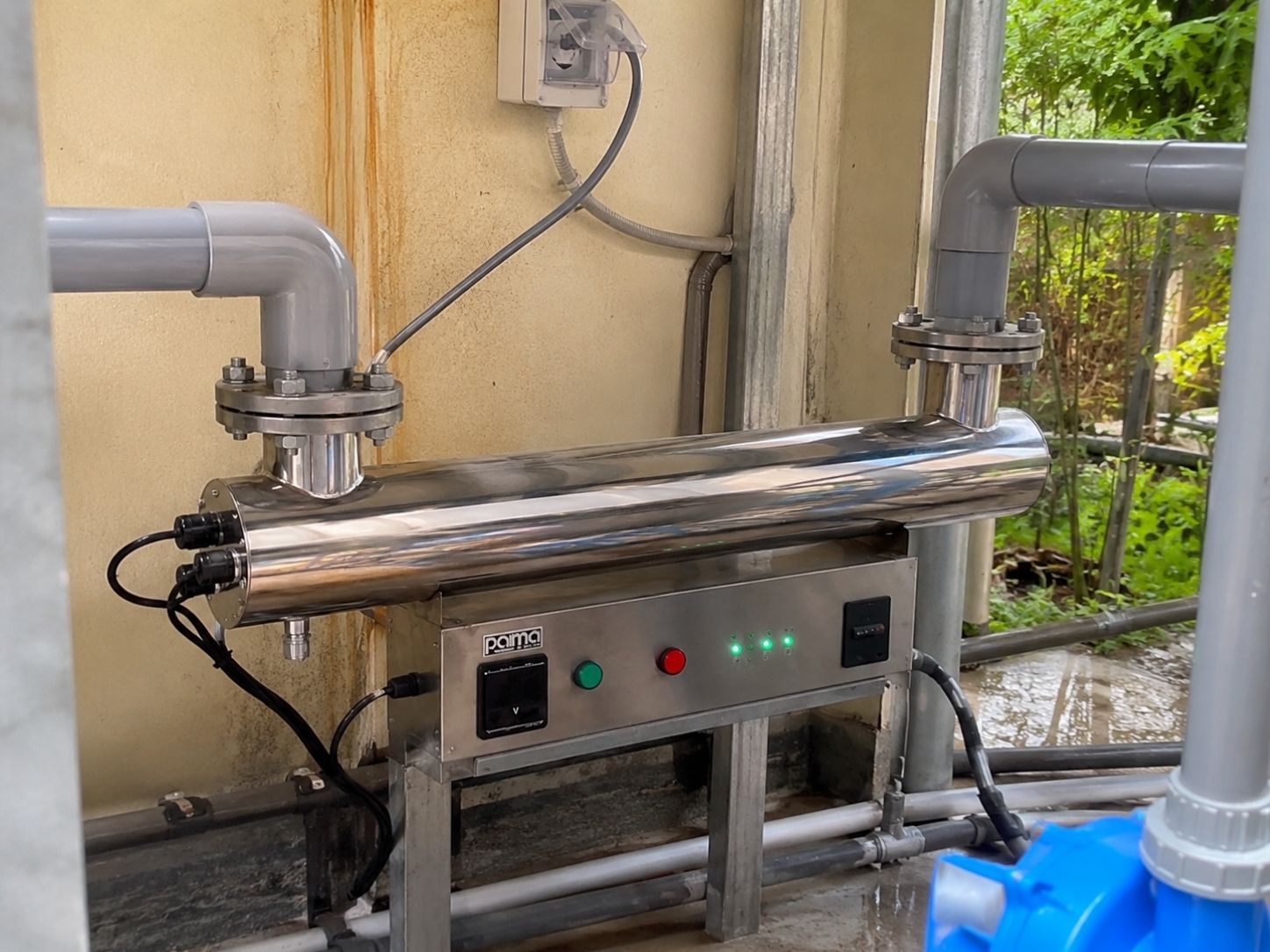 Những điểm cần lưu ý để thiết bị UV khử khuẩn nước hồ bơi hoạt động hiệu quả